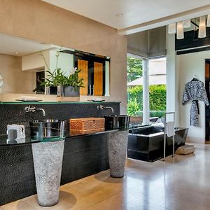 Private Villa mit 2 Schlafzimmern